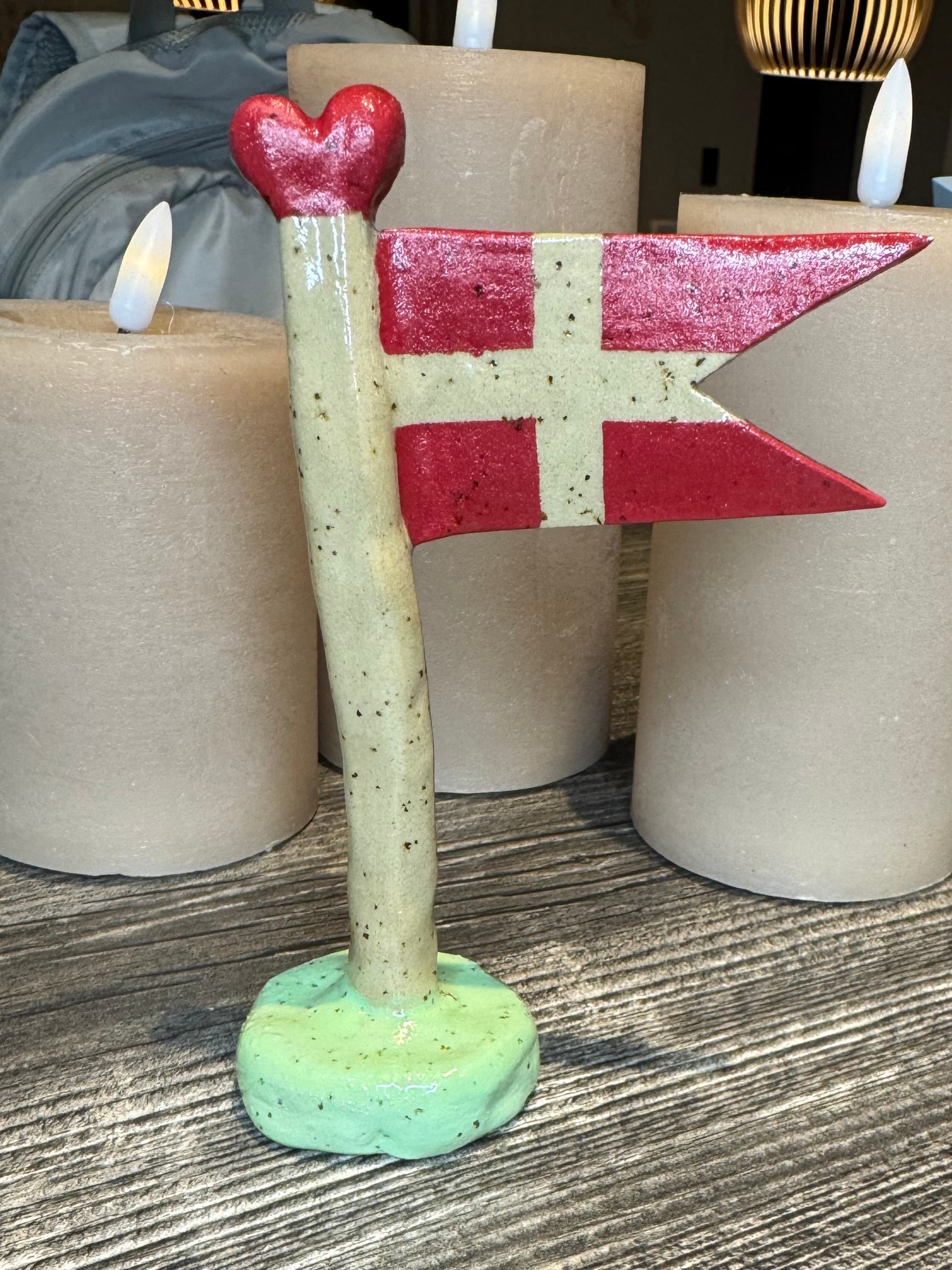 Flag - stor med grøn fod